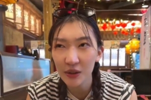 韩旭更新WNBA日常vlog：没有什么比一顿火锅更让我觉得放松的了-b8