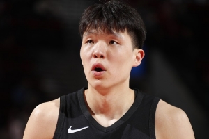 开拓者自媒体：签卡尔森&留罗威的意思很明确 球队VS杨瀚森没信心直播入口_开拓者自媒体：签卡尔森&留罗威的意思很明确 球队VS杨瀚森没信心直播入口在线观看_免费看直播