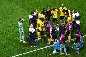 墨西哥对决厄瓜多尔照常补水，TA：FIFA公告已删除“不补水”的表述在线观看_墨西哥对决厄瓜多尔照常补水，TA：FIFA公告已删除“不补水”的表述在线观看在线观看_免费看直播