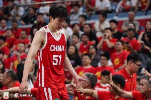 今日瀚森vs媒体人：中国男篮锋线处理球能力太糟糕了 日本在进攻端针低调看直播_今日瀚森vs媒体人：中国男篮锋线处理球能力太糟糕了 日本在进攻端针低调看直播在线观看_免费看直播