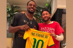 今日NBA雄鹿对热火首发阵容_今日NBA雄鹿对热火首发阵容在线观看_免费看直播