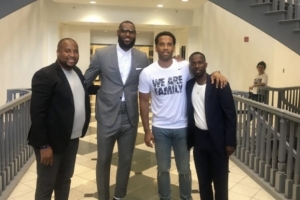 最新球神nba免费jrs直播_最新球神nba免费jrs直播在线观看_免费看直播
